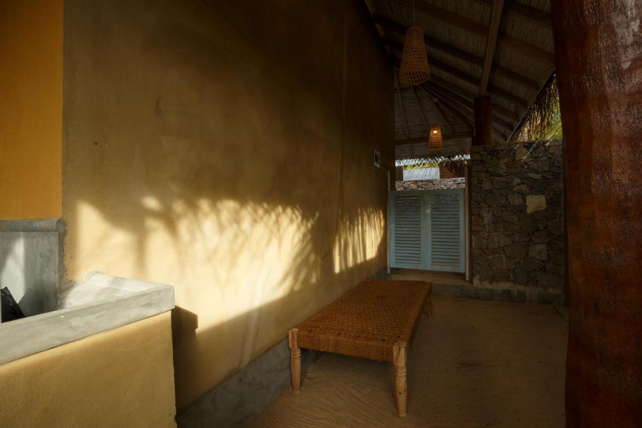 Vacanzaa Resort Kalpitiya Bagian luar foto